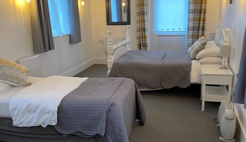 Basic Quadruple Room