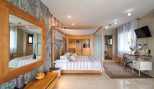 Family Room, Sea View
