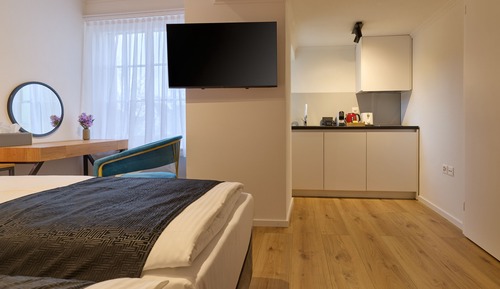 Superior Studio, Ensuite, City View