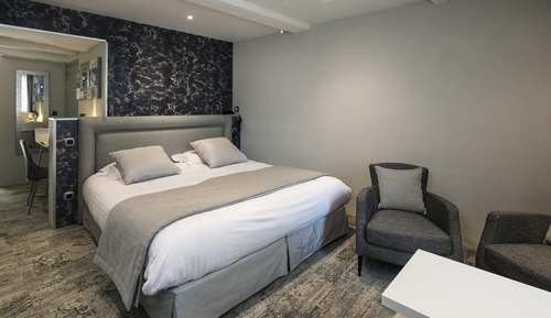 Deluxe Room, Garden View
