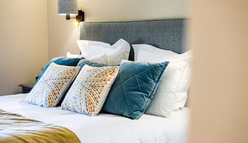 Deluxe Suite, Ensuite, Valley View