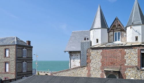 Superior House, Sea View