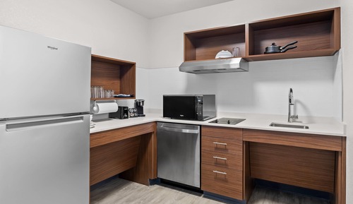 Suite, 2 Queen Beds, Non Smoking