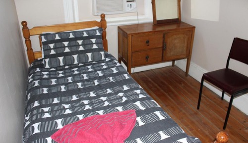 Basic Single Room, Balcony