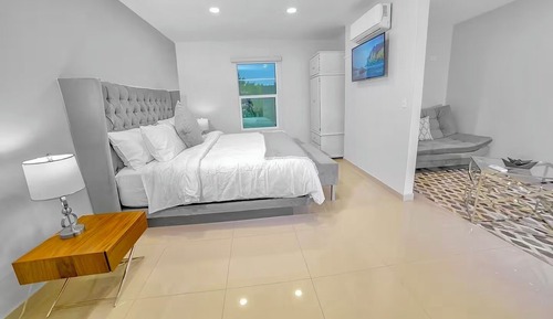 Studio Deluxe, Balcony 301