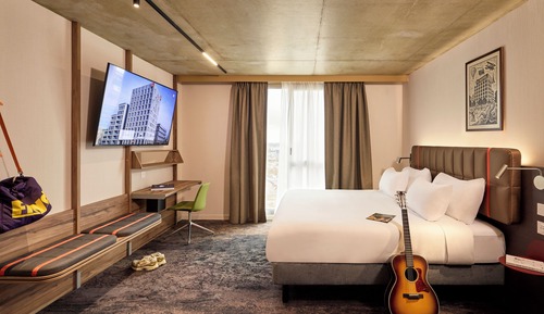 Deluxe Room, Multiple Beds