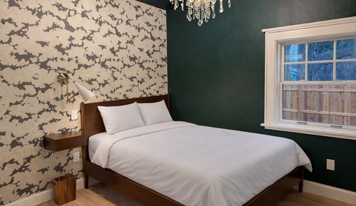 Double Room, 1 Double Bed