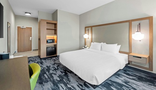 Standard Room, 1 King Bed