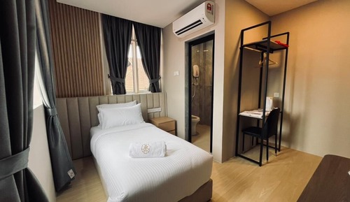 Deluxe Single Room, City View