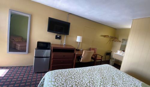 Single Room, 1 King Bed