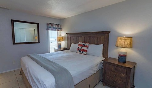 Comfort Condo, Ocean View