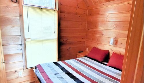 Deluxe Cabin, Non Smoking, Private Bathroom