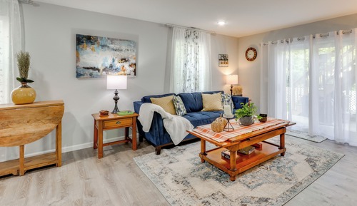 Apartment (2 Bedrooms)