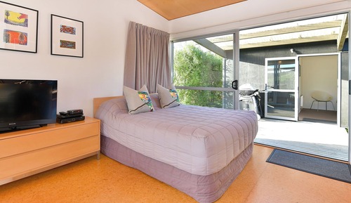 Luxury House, 2 Bedrooms, Garden View