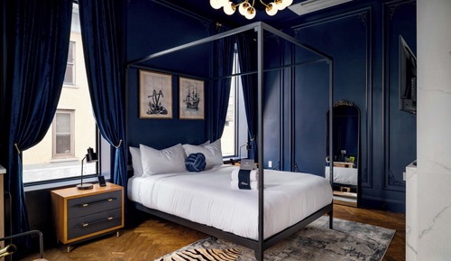 Queen Suite-Room 5