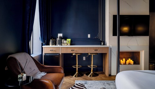 King Suite-Room 3