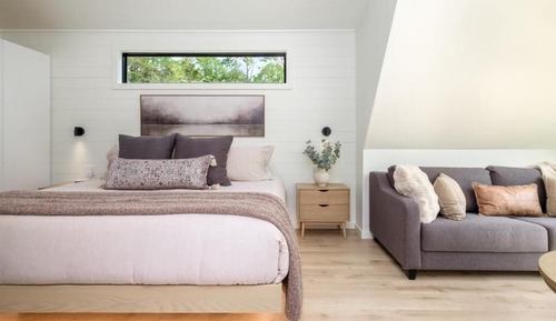 Luxury Cabin, Garden View