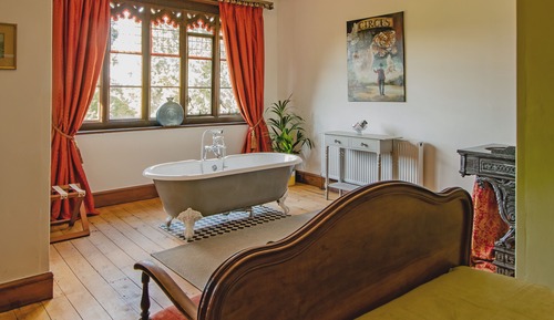 Superior Double Room, 1 Double Bed, Ensuite, Lake View (Chapman (+rolltop bath))