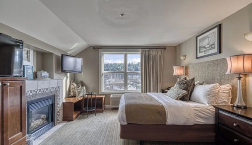 Superior Room, Harbor View