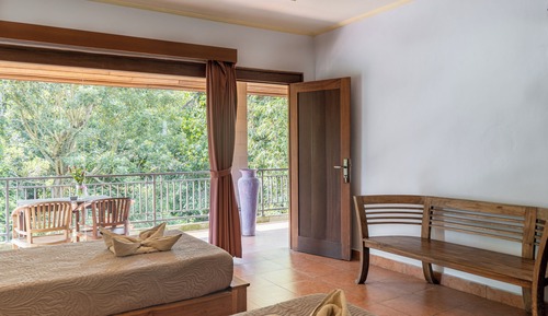 Superior Twin Room, Balcony, Pool View