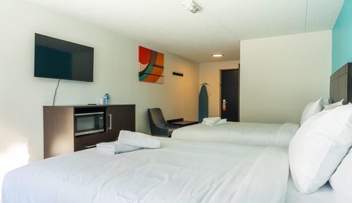 Room, 2 Queen Beds, Non Smoking