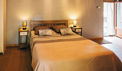 Family Room, Mountain View