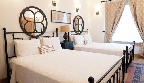 SUITE 3: Comfort Double Room