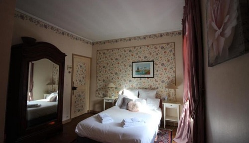 Classic Room, City View