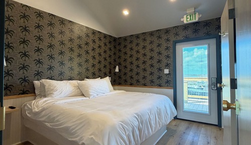 Design Suite, Ocean View