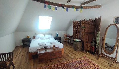 Comfort Suite, Balcony, Hill View