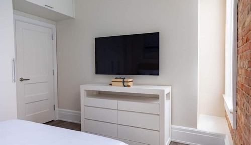 Signature Condo, 2 Bedrooms, Kitchen, Courtyard View
