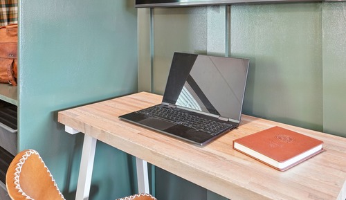 Suite, 2 Bedrooms, Kitchenette, Lake View