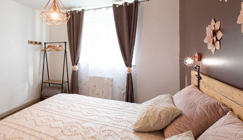 Deluxe Cottage, Garden View