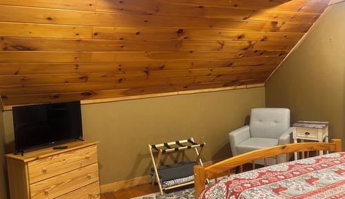 Signature Suite, 1 Bedroom, Mountain View