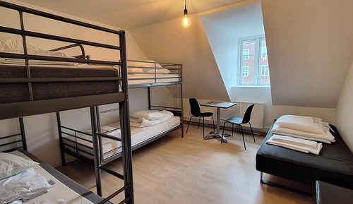 Basic Shared Dormitory, Mixed Dorm, City View