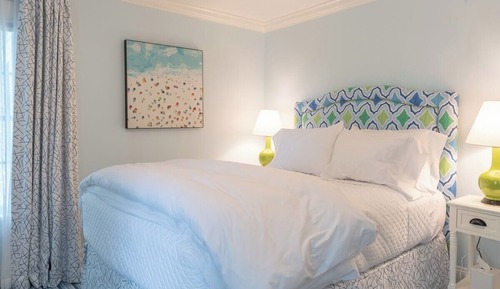 Deluxe Room, 1 Queen Bed, Non Smoking