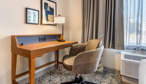 Room, 2 Queen Beds, Hearing Accessible, Non Smoking
