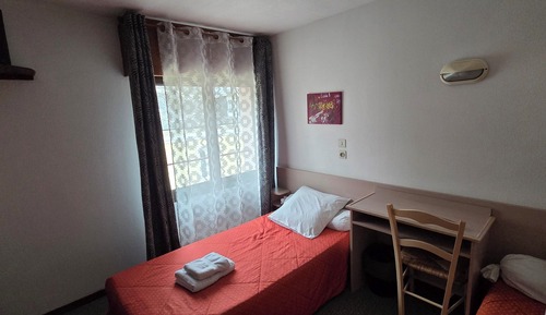 Standard Twin Room, Mountain View