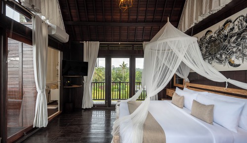 One Bedroom Wooden Villa