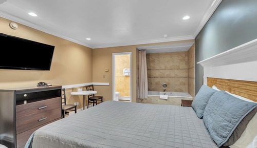 Honeymoon Room