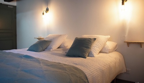 Family Studio Suite, Garden View