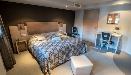 Deluxe Double Room, Accessible (2)