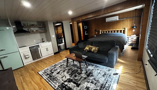 Luxury Suite