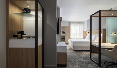 Suite, 1 King Bed