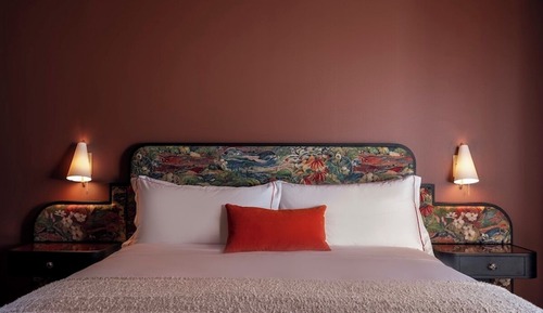 Room, Terrace