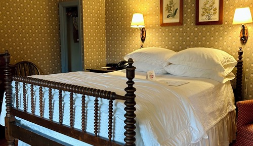 Classic Double Room