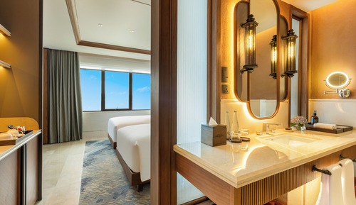 Deluxe Twin Room, City View