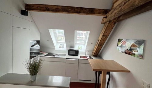 Studio, Park View