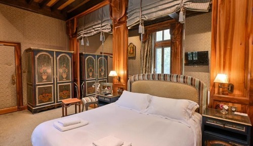 Deluxe Room, Garden View