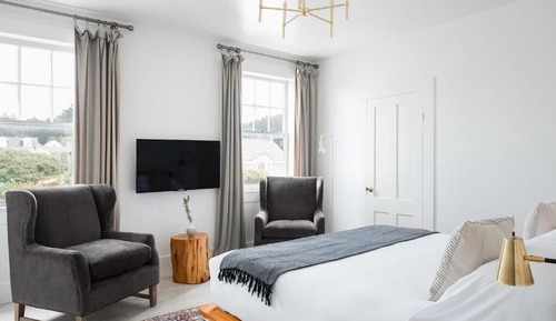 King Guestroom at JD House